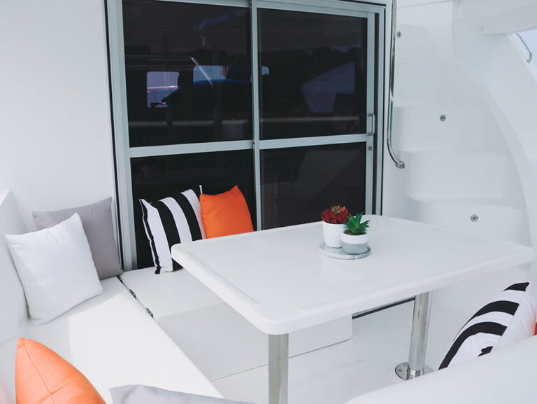 Advant Yacht - Singapore