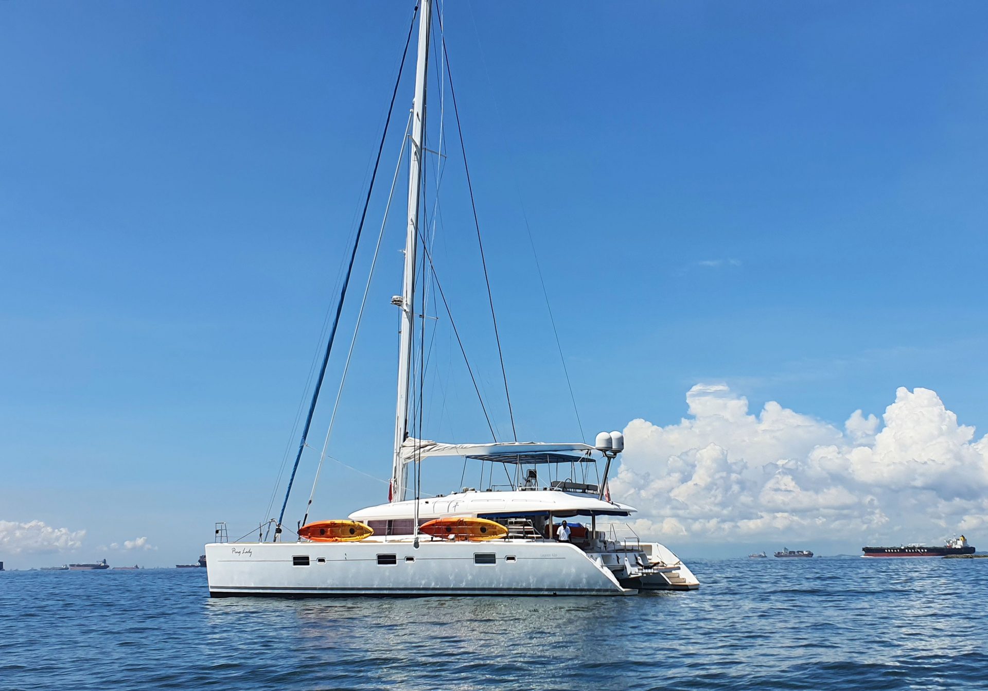 Why Charter Catamarans Yachts?