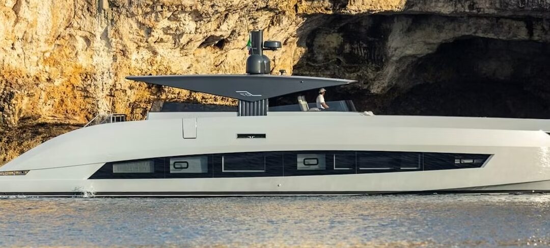 Seawind Yacht